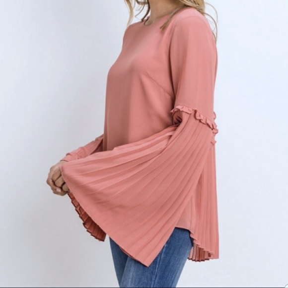 Gilli Ruffle Pleated Flare Slv Blouse Dusty Mauve - Picture 4 of 7